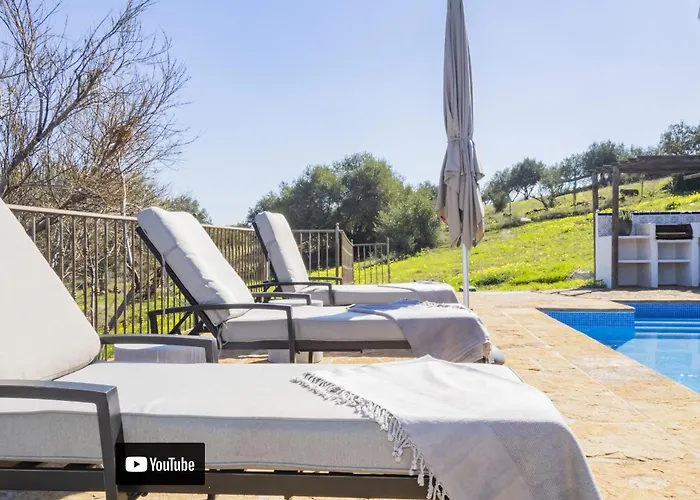 Cubo's Pulpito Coín